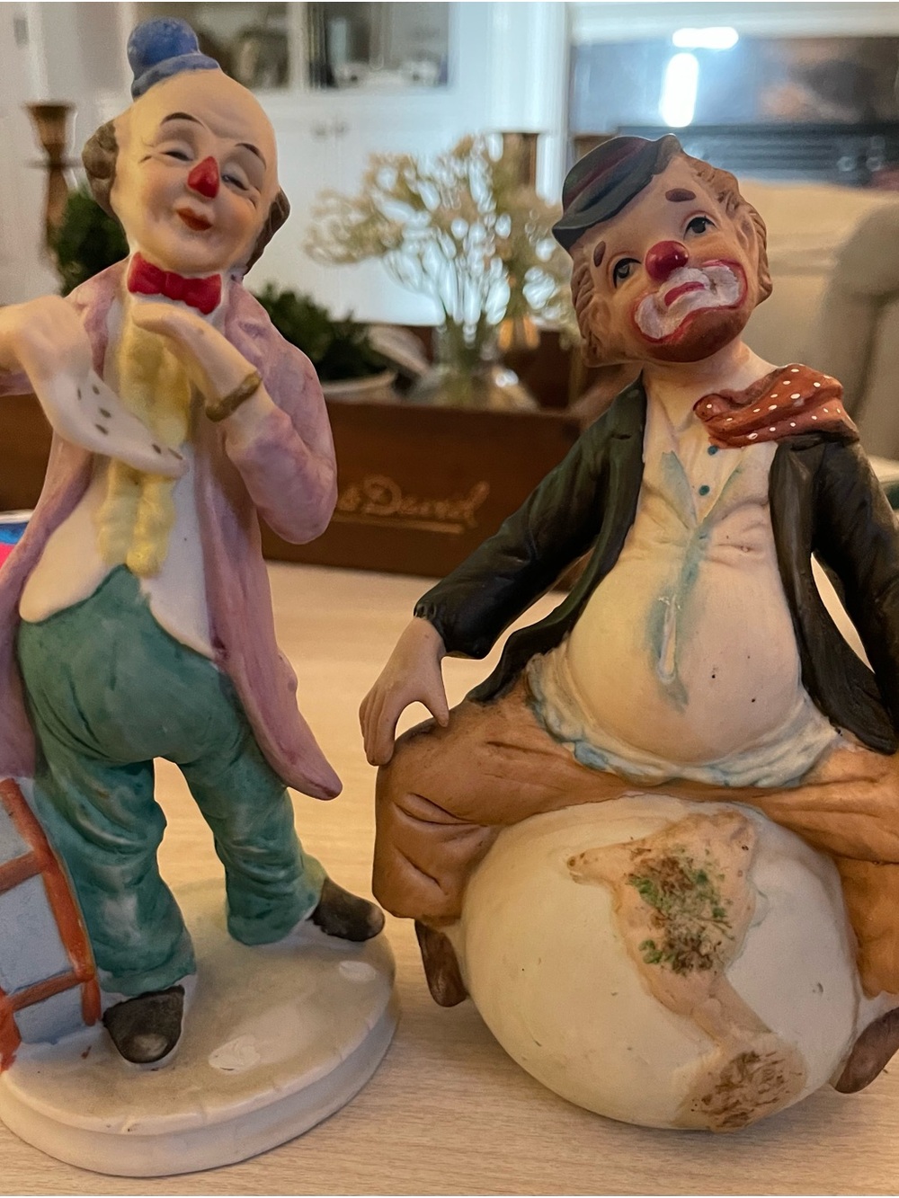 Set of 2 Porcelain clown figurines, vintage decorative collectibles